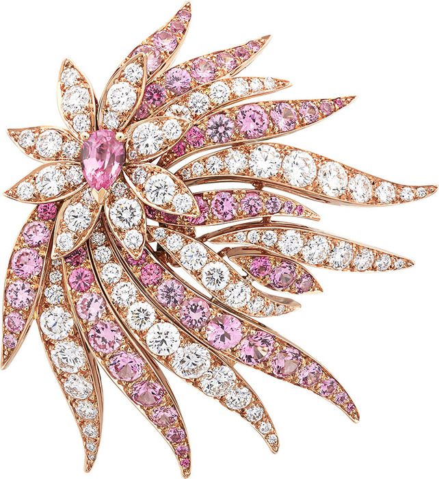 Van Cleef & Arpels Seven Seas 系列高級珠寶。